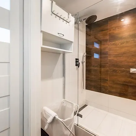Saska Kępa Apartament *